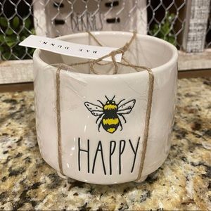 COPY - Rae Dunn 🐝 Happy Planter